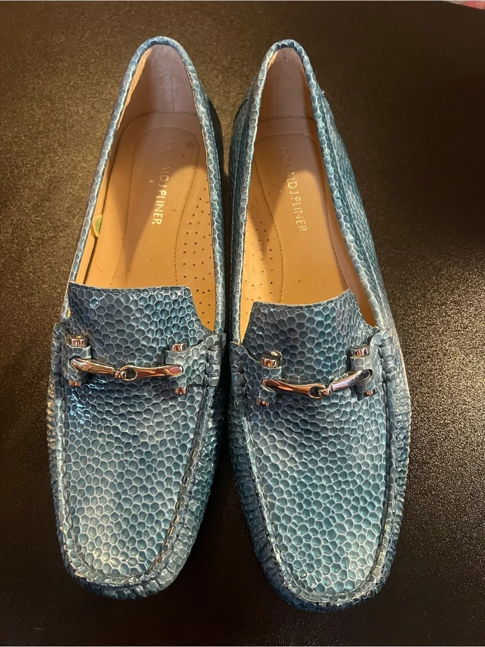 🐝 Donald J Pliner Sky Blue Honeycomb Embossed Horsebit Loafers 8.5